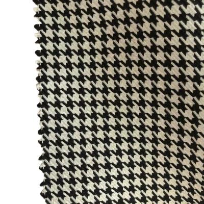 China 300*300D Yarn Count Oxford Fabric Houndstooth Plaid Check Fabric for Women's Clothing for sale