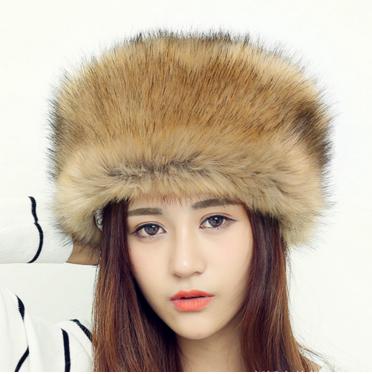 China HT552 Feeling HT552 Women Mens Raccoon Fur Hat Soft Smooth Hats Fashion Warm Russian Fur Hats For Winter Ushanka Hats Luxury Female Russian Beanies For Men for sale