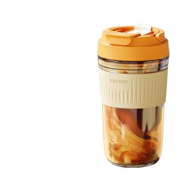 China New Design 460ml Travel Coffee Mug American Style Glass Custom Water Bottle Reusable Coffee Cup With Lid And Straw for sale