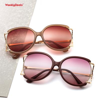 China 10 Years Design Experience OOT20020 Glass Luxury Custom Style Sunglasses Fashion New for sale