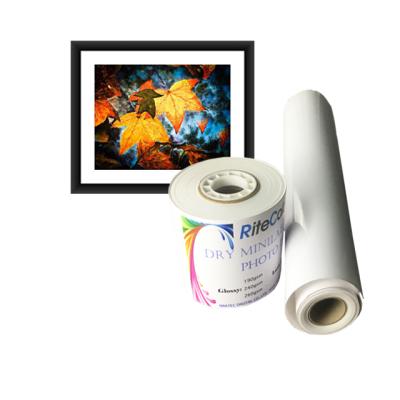 China Photographic Output Printing 190gsm Waterproof Ultra Luster Inkjet Photo Roll Paper Resin Coated For Epson D700 for sale