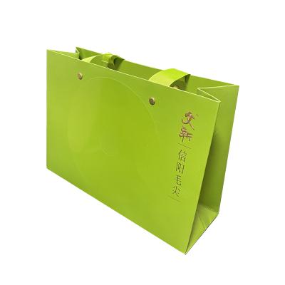 China Cheap Printing Recycled Materials Factory Green Color Custom Tea Paper Bag With LOGO Shopping Paper Bag UV for sale