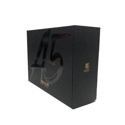 China LOW MOQ Recyclable Black Corrugated Box Custom Logo With Gold Stamping Black Cardboard Shipping Gift Box for sale