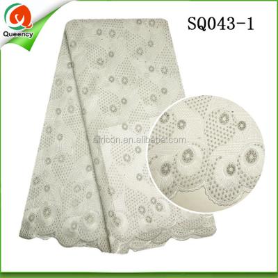 China Large Viable White Swiss Voile Lace 100% Cotton Lace With Small Flower Embroidery Design High Quality Fabric For Baby Brocade for sale