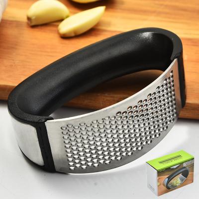 China Viable High Quality Home Tools Kitchen Accessories Stainless Steel Ginger Crusher Garlic Press for sale