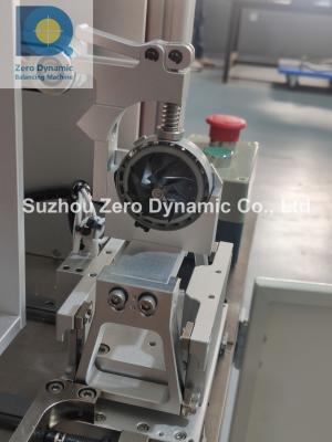 China Máquina de equilibrio automática de rotor de secador de pelo de alta velocidad en venta