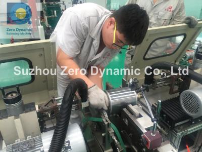 China EV Motor Rotor Balancing Machine Magnetischer Motor Rotor Halbautomatische Endgesichtsbohrung Balancing Machine zu verkaufen