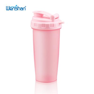 China Viable wholesale custom logo 500ml custom gym sport protein shaker plastic water bottle for sale