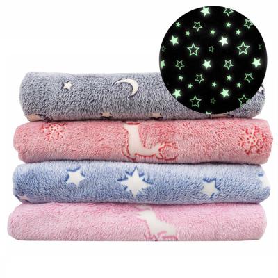 China European And American Style Glow In The Dark Double Sided Fleece Flannel Blanket Throw Sherpa Bright Blanket Gift For Kids for sale