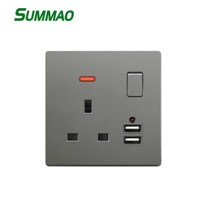 China Dual 220V 3 Pin Plug 13A 2Gang 2 Usb Port UK Residential / General Purpose for sale