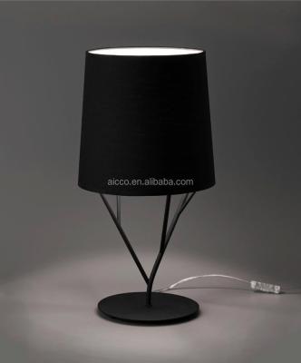 China Modern Home Decorative Table Lamp Table Lamp Made in China Tree Shape Metal Table Lamp with Fabric Shade Modern Table Lamp for sale