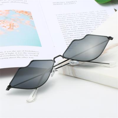 China Low Price Fashion Women Metal UV Stop Small Oval Sun Glasses Shield Sunglasses Frames for sale