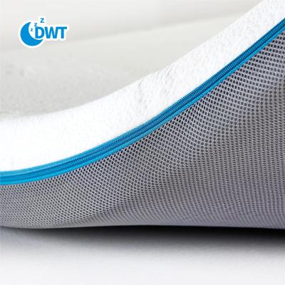 China 4 Inch Memory Foam Mattress Topper Full Size Cool Gel Swirl Foldable Foam Airy Bed Mattress Topper for sale