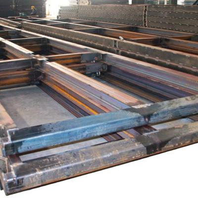 China Frame Room 4x2 Square Meter Steel And Wood Rig Mat for sale