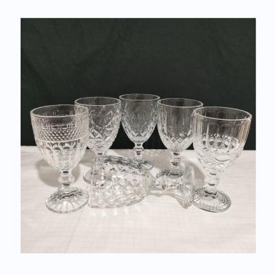 China Non Lead Various Design SJB043 Popular Vintage Relief Red Wine Glass Cup For Banquets And Party for sale