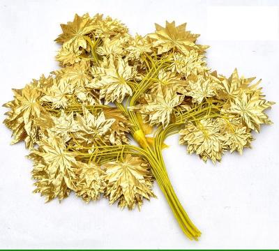 China SYZ044 Hot Sale Plastic Gold Color Plastic Ivy Leaves Maple Leaf Branch Silk Garden Decoration for sale