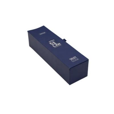 China Custom Logo Elegant Premium Wine Decorative Recyclable Magnetic Gift Boxes Eco Friendly Recyclable Box for sale