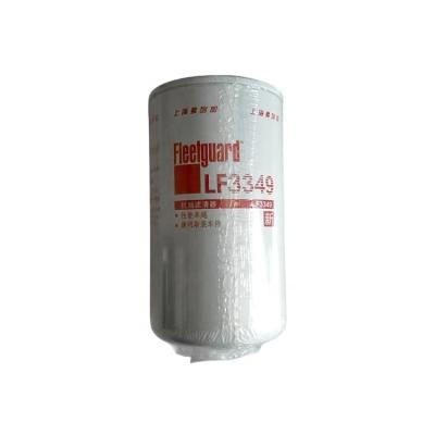 China Auto engine parts wholesale high quality truck diesel engine accessories oil filter LF3349 for sale