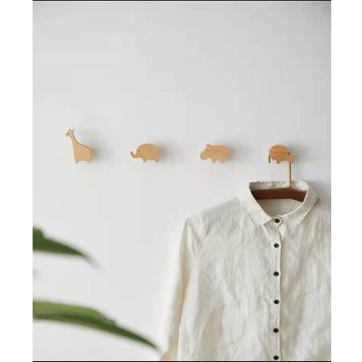 China SINORHEMA Viable Decorative Wooden Wall Solid Walnut Hooks And Cute Jungle Animal Wall Hooks For Hanging for sale