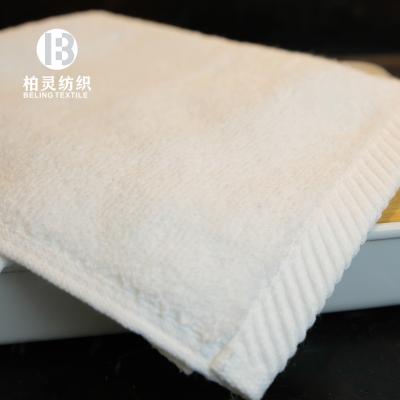 China Wholesale Embroidery Dyed 100% Cotton Hotel Face Towel Hotel Bathroom Gift Towel Set for sale