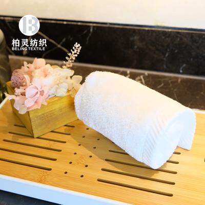 China Luxury Embroidery Five Star Hotel Face Towel Bathroom Gift Towel Set for sale