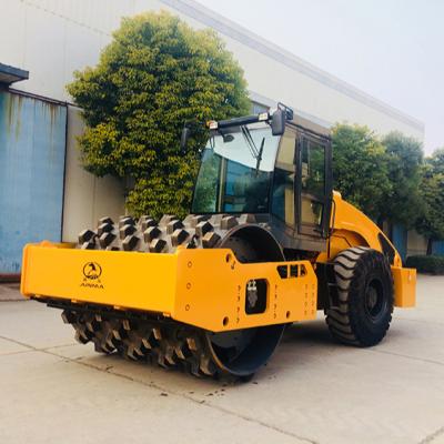 China China JUNMA New Farm Construction Machinery Vibratory Asphalt Road Roller JM612P 12 Tons With Sheepfoot Soil Compactor for sale