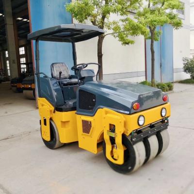 China Cultivate Rubber Tire Road Compactor 3 Ton Road Roller For Asphalt Road Construction for sale