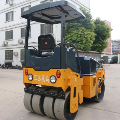 China Cultivate Road Roller / Roller Compactor / 3 Ton Hydraulic Tire Combined Vibratory Roller for sale