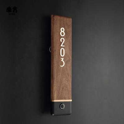 China Modern Simple Light Luxury Style House Numbers Washroom Door Name Sign for sale