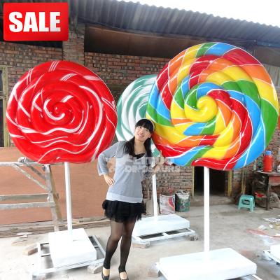 China Store Decoration Artificial Large Fiberglass Candy Lollipop Colorful Statue for sale