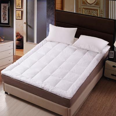 China Wholesale Comfortable Feel Microfiber Feather Hotel Mattress Topper For Bedding for sale