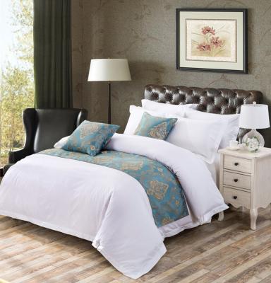 China Modern 100 Cotton White Hotel Bedding Duvet Cover Set For Hotel Use for sale