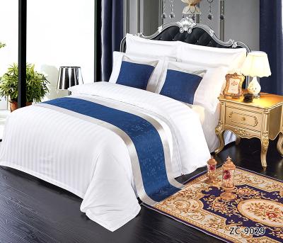 China Modern luxury 5 star cotton hotel bed linen with duvet cover sets/bedding set for sale