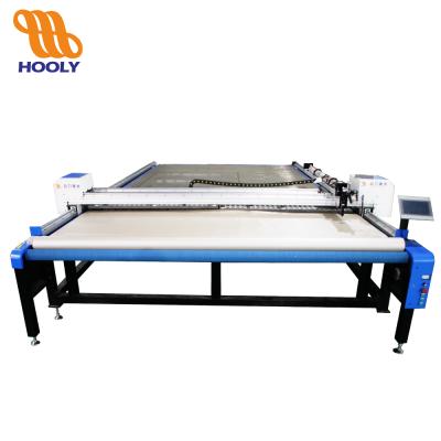 China The Blind Laser Cutting and Engraving Laser Cutter Roller Cloth Machine Curtain Making Machine, Blind Cut Equipment for sale