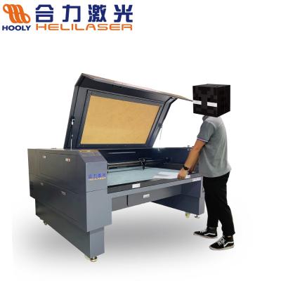 China Laser Engraving Fabric Garment Non-metal CO2 Laser Cutting Machine CO2 Laser Wood Engraving Machine for sale