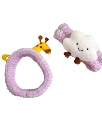 China New Sporty Korean Cloud Plush Face Wash Hair Band Scrunchy Hair Band for sale