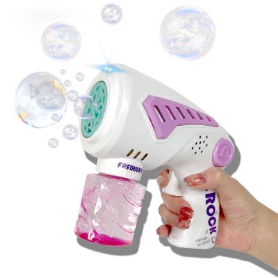 China Variety of products to experiment with High Quality Electric Hot Sale Beach Toy Space Gun Bubble Machine Outdoor Bubble Toys for Kids for sale