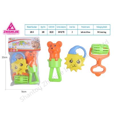 China Eco-friendly Plastic Peep Baby Rattle Toys Kids Hanging Rattle and Vibrator Toy for sale