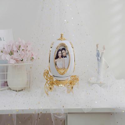 China White popular personalized photo frames of the latest modern high quality custom design good beautiful for sale