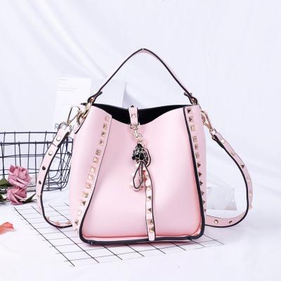 China High Quality Fashion PU Leather Bag Studded Handbag Soft Rivet Ladies Shoulder Tote Handbag SH813 for sale