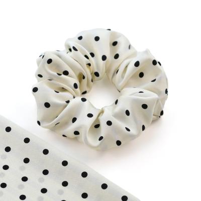 China Soft and Smooth 100% Pure Twill Silk Hair Scrunchies Hair Ties for Women Fashion Hair Bands Girls 21MM Wide 4.5cm Summer Accessories Headband for sale