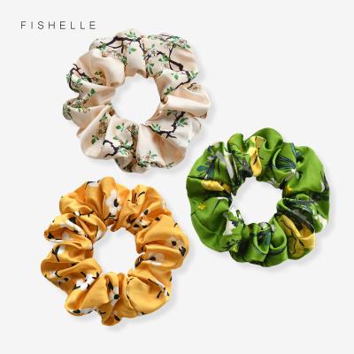 China Wholesale Soft and Smooth Natural Satin Hair Silk Elastic Hair Bands 4.5cm for Women Scrunchies Headband Girls Hair Scrunchies for sale