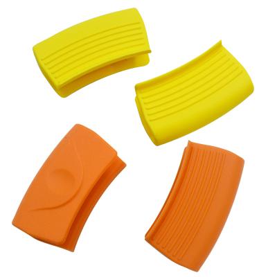 China Hot Disposable Colors Oven Silicone Pot Holders Kitchen Instruments Multi Heat Resistant Gloves Heat Resistant Anti Slip for sale