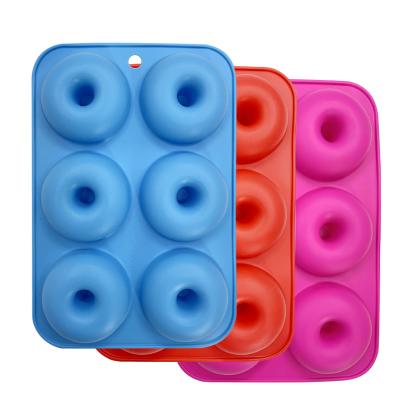 China Sustainable Amazon Hot Sale 6 Cavity Silicone Donut Mold Baking Pan Non-Stick Cakes Mold Donut Mold for sale