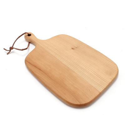 China Sustainable Solid Wooden Food Chopper Beech Chopping Board Kitchen Accessories Wooden Cutting Board for sale