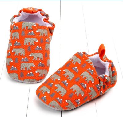 China Shock-absorbent Soft Sole Cotton Infant Prewalker Crib Shoes for Babies for sale