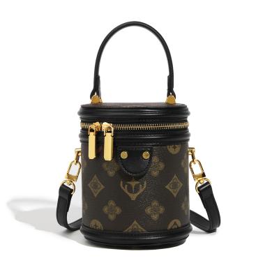 China Popular Fashion PU Leather Ladies Shoulder Bucket Bags Luxury Designer Brand Shoulder Bags For Women for sale