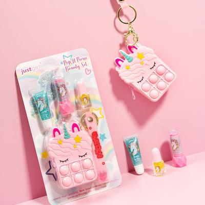 China Kit de maquillaje para niños portátil amigable para viajar no tóxico en venta