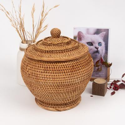 China Sustainable country vintage rattan woven urn casket urns 100% handwoven natural cinerary pet cremation pet ashes urn for sale