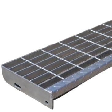 China Modern building materials galvanized steel stair treads and grating steel drainage grate cover customized for sale